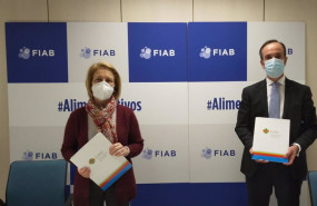 ep firma de acuerdo entre fiab y universidad san pablo ceu