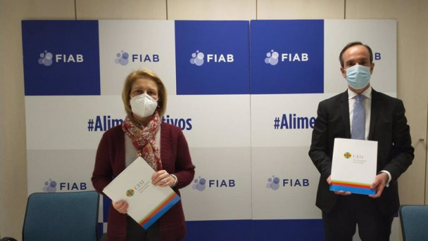 ep firma de acuerdo entre fiab y universidad san pablo ceu