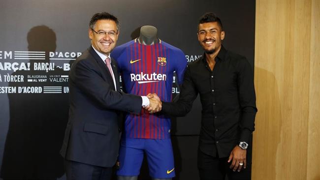 Josep Maria Bartomeu da la bienvenida a Paulinho | FCB ep josep maria bartomeu dabienvenidapaulinho