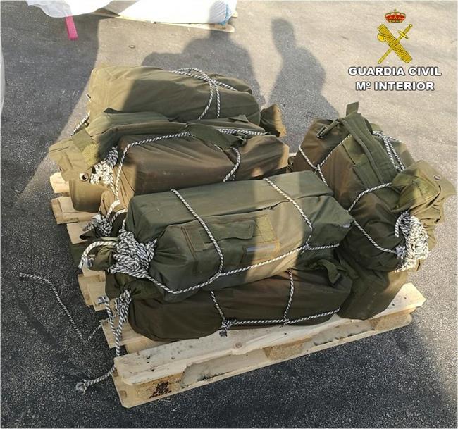La Guardia Civil se incauta en Altea de 226 kilos de cocaína | COMANDANCIA DE LA GUARDIA CIVIL EN ALICANTE ep la guardia civilincautaaltea226 kiloscocaina