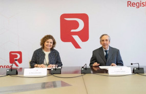 ep maria emilia adan decana del colegio de registradores de espana y leandro canibano presidente de