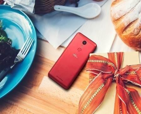 Móviles durante la cena de Navidad | WIKO ep moviles durantecenanavidad