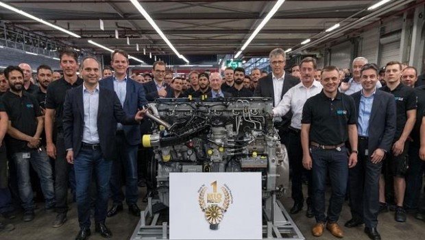 ep produccionmillonmotoresdaimler