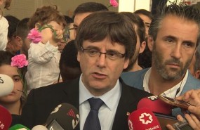 ep puigdemont habla de democraciala violencia injustificada