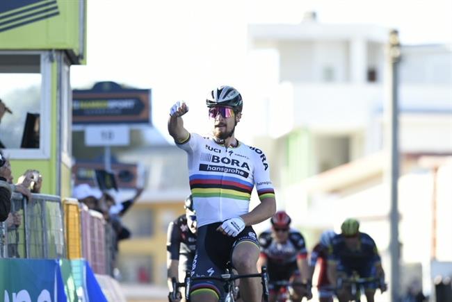 ep sagan celebratriunfo