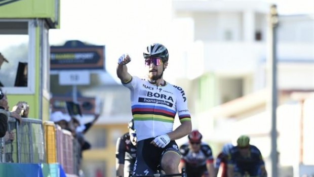 ep sagan celebratriunfo