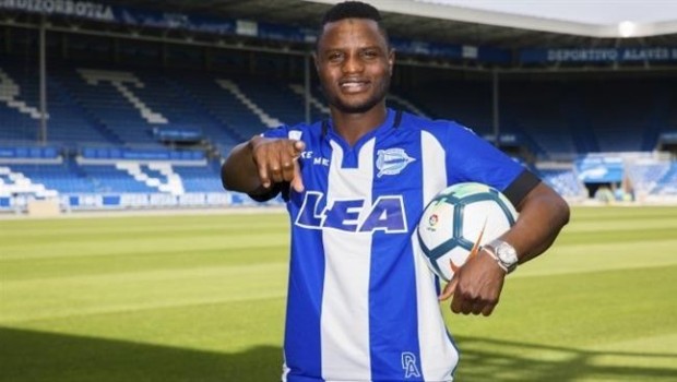 ep wakaso mubarakpresentadeportivo alaves