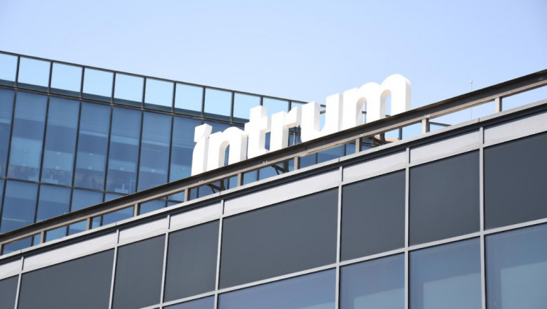 intrum intrum