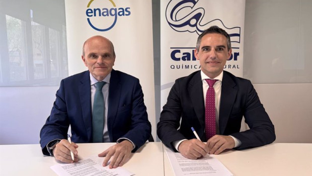 ep a la izquierda el director general de desarrollo de negocio y sociedades participadas de enagas ep a la izquierda el director general de desarrollo de negocio y sociedades participadas de enagas