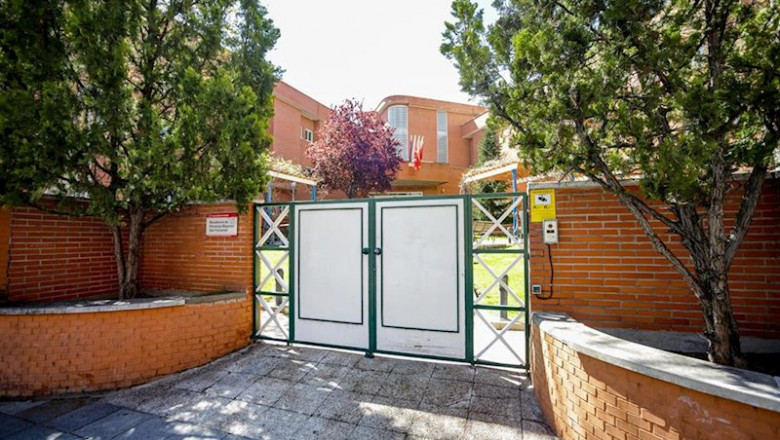 ep acceso a la residencia y centro de dia orpea san fernando de henares el dia en el que ep acceso a la residencia y centro de dia orpea san fernando de henares el dia en el que