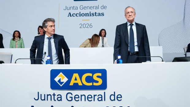 ep archivo   el presidente de acs florentino perez d durante la junta de accionistas de acs en ifema