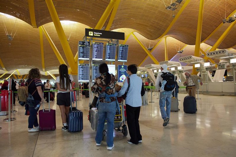 Los aeropuertos de Aena en España registran 124,6 millones de pasajeros a mayo (+3,7%)