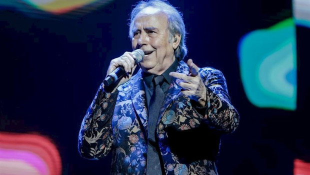 ep el cantante joan manuel serrat durante su actuacion en el wizink center de madrid el 20 de enero