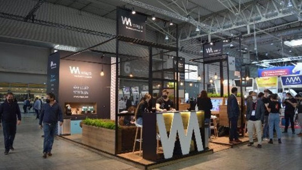 ep expositor de wayra en el mobile world congress 2022