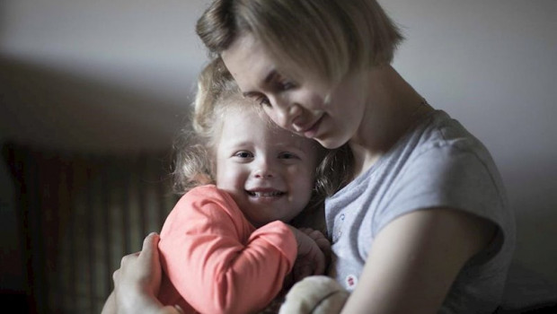 ep foto de aldeas infantiles sos con motivo del dia de la madre