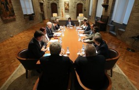 ep fwd presidentla generalitat carles puigdemont sha reunit ambcomis