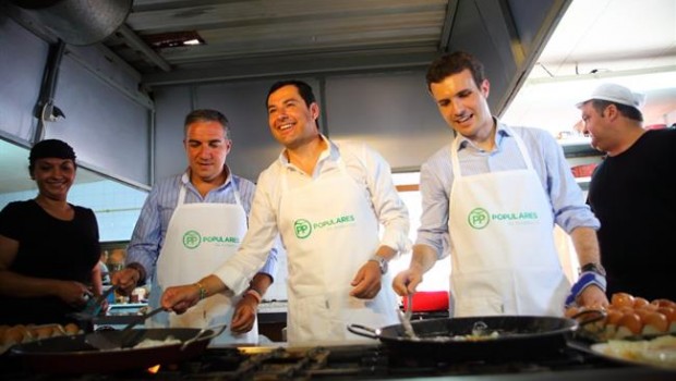 ep juanma moreno entre bendodocasado en 2015malaga