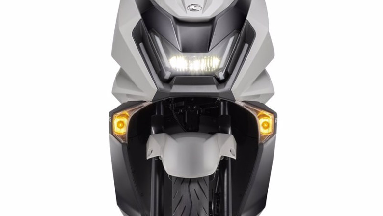 Kymco España lanza el Sky Town 125 ABS, un scooter urbano disponible desde 2.999 euros. | KYMCO ep kymco espana lanza el sky town 125 abs un scooter urbano disponible desde 2999 euros