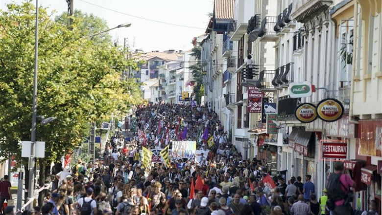 Manifestación de Hendaia a Irun contra el G7 en Biarritz | H.BILBAO/EUROPA PRESS ep manifestacion de hendaia a irun contra el g7 en biarritz