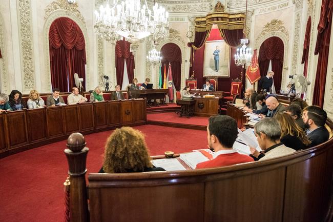 Pleno del Ayuntamiento de Cádiz | AYUNTAMIENTO DE CÁDIZ - Archivo ep plenoayuntamientocadiz