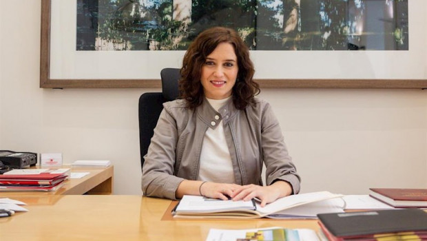 ep retrato de la presidenta de la comunidad de madrid isabel diaz-ayuso en madrid a 7 de diciembre
