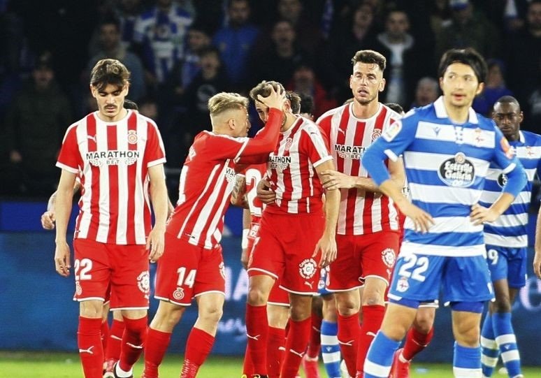 ep stuani celebra su doblete en riazor ep stuani celebra su doblete en riazor