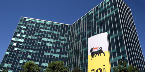 le logo d eni devant le siege social du groupe a milan 20230828152115 