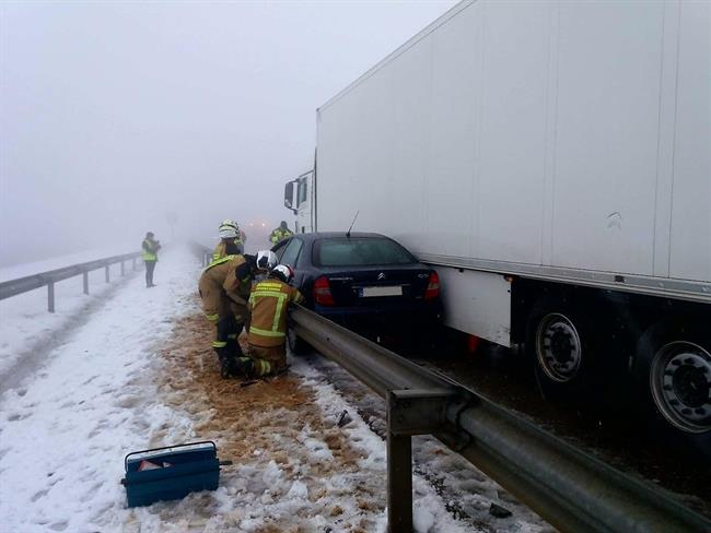 Accidente de tráfico en la A-23. | DIPUTACIÓN DE ZARAGOZA ep accidentetraficola a-23