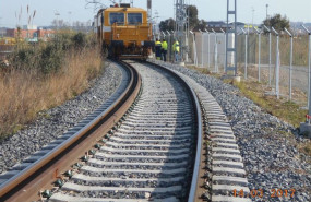 ep archivo   un cnvoy ferroviario en la zona portuaria de tarragona