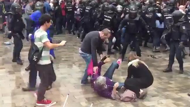 ep decenasheridos durantecargas policiales1-o