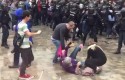 ep decenasheridos durantecargas policiales1-o ep decenasheridos durantecargas policiales1-o