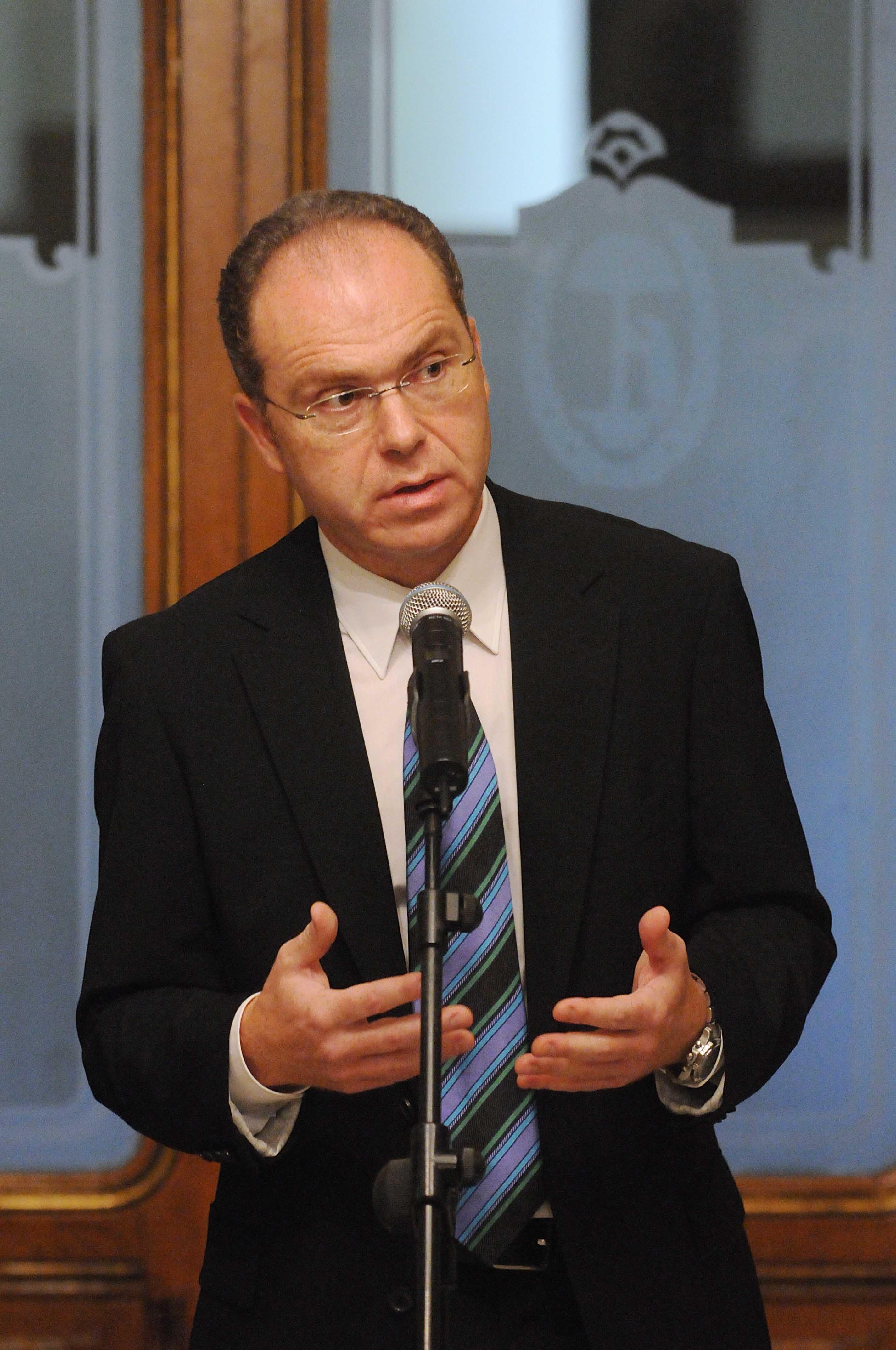 ep delegadohaciendaayuntamientomadrid juan bravo