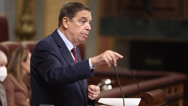 ep el ministro de agricultura pesca y alimentacion luis planas interviene durante una sesion de 20251215125304 ep el ministro de agricultura pesca y alimentacion luis planas interviene durante una sesion de 20251215125304