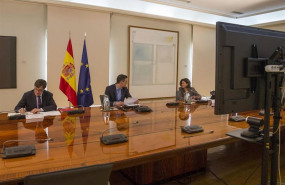 ep el ministro de sanidad salvador illa el presidente del gobierno pedro sanchez se reunen por