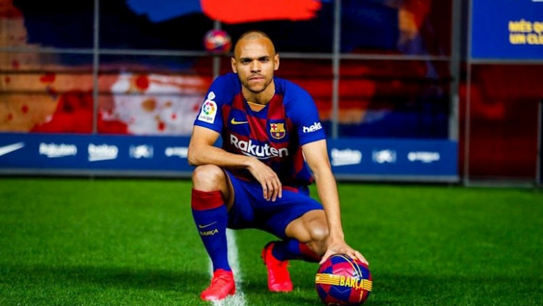 El nuevo jugador del FC Barcelona Martin Braithwaite en su presentación en el Camp Nou | FC BARCELONA ep el nuevo jugador del fc barcelona martin braithwaite en su presentacion en el camp nou