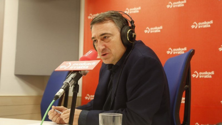 ep el portavoz del pnv en el congreso aitor esteban en una entrevista a euskadi irratia