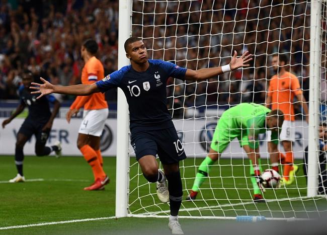 Kylian Mbappé celebra un gol ante Países Bajos | UEFA ep kylian mbappe celebragolpaises bajos