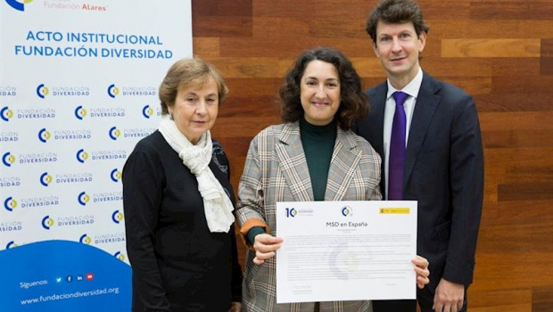 ep maravillas rojo patrona de la fundacion diversidad susana teruel del departamento de recursos