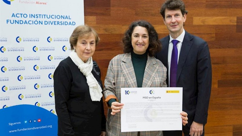 ep maravillas rojo patrona de la fundacion diversidad susana teruel del departamento de recursos