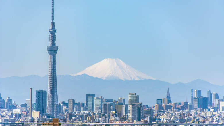 dest japan tokyo sky tree gettyimages 642320515 universal within usage period 88875
