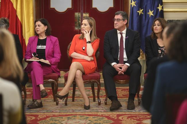 Ana Pastor en la charla-coloquio con motivo del Día Internacional de la Mujer | EUROPA PRESS - Archivo ep ana pastorla charla-coloquiomotivodia internacionalla mujer