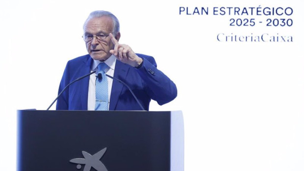 ep archivo   el presidente de criteriacaixa isidro faine interviene durante la presentacion del