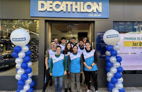 ep archivo   trabajadores de decathlon