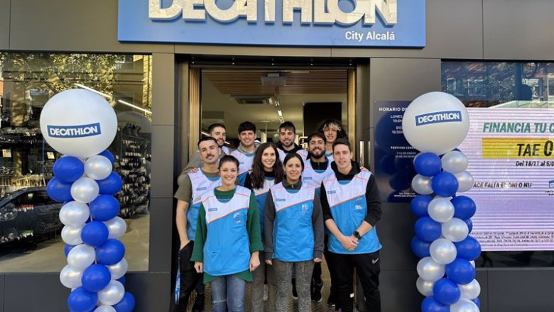ep archivo trabajadores de decathlon ep archivo trabajadores de decathlon