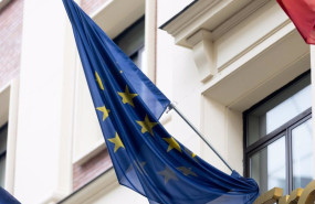 ep archivo   una bandera de la union europea a 3 de enero de 2024 en madrid espana la bandera de la