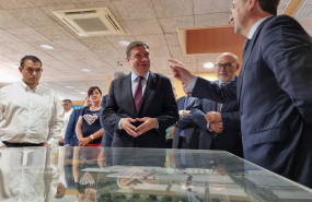 ep el ministro de agricultura pesca y alimentacion luis plana visita la finca experimental las