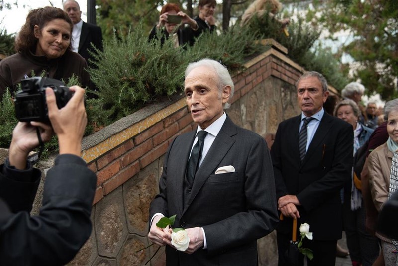 ep el tenor barcelones jose carreras en una foto de archivo