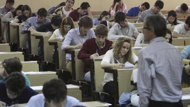 ep examen de selectividad en la universidad de extremadura