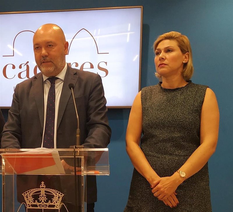 ep francisco alcantara y raquel preciados concejales de cs en caceres