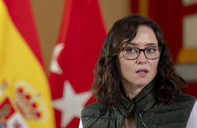 ep imagen de recurso de la presidenta de la comunidad de madrid isabel diaz ayuso atendiendo a los